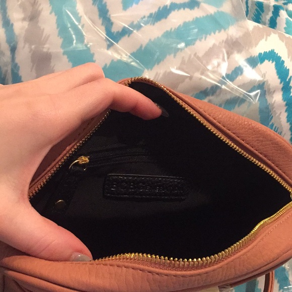 *CLOSEOUT* NWT BCBG Crossbody Purse - Picture 7 of 7